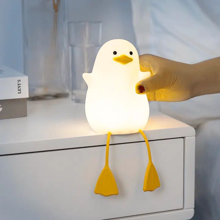 لمبة النجمة والبطة 🌟🦆 - ضوء ليلي سيليكون الناعم